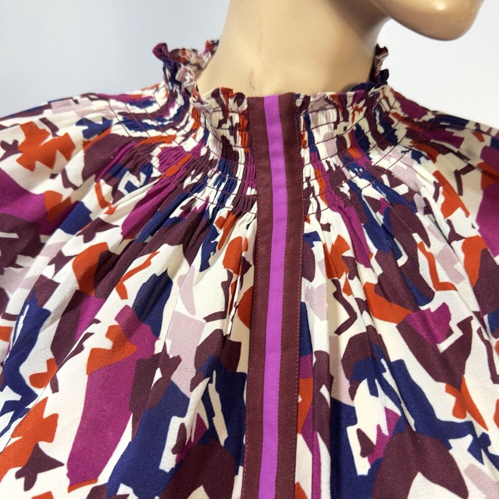 Rungolee Silk Blouse Size S Abstract Print Smocked Neck & Cuff Long Sleeve Top - Picture 2 of 10